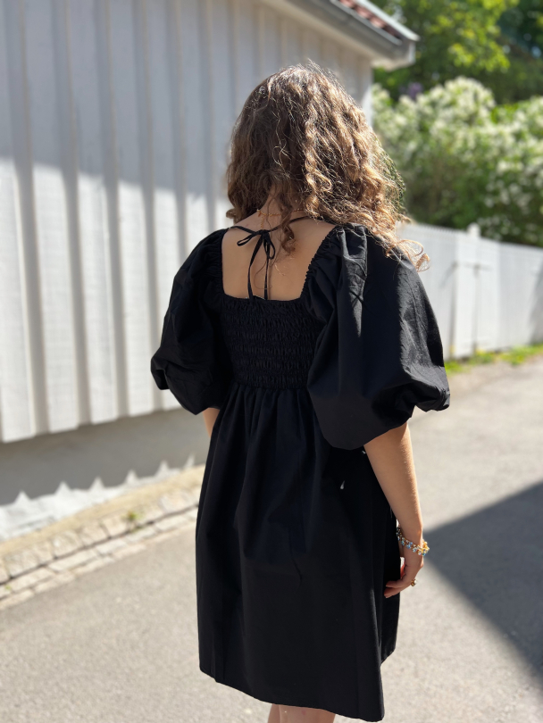 Bera Short Dress - Black  - Image 8