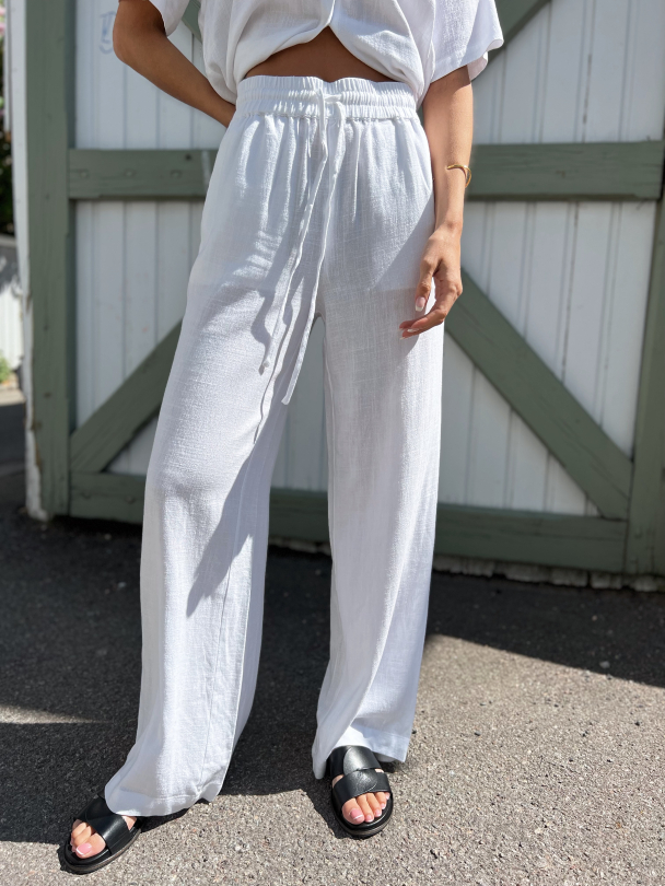 Viva - Gulia Long Linen Pant - Bright White  - Image 1