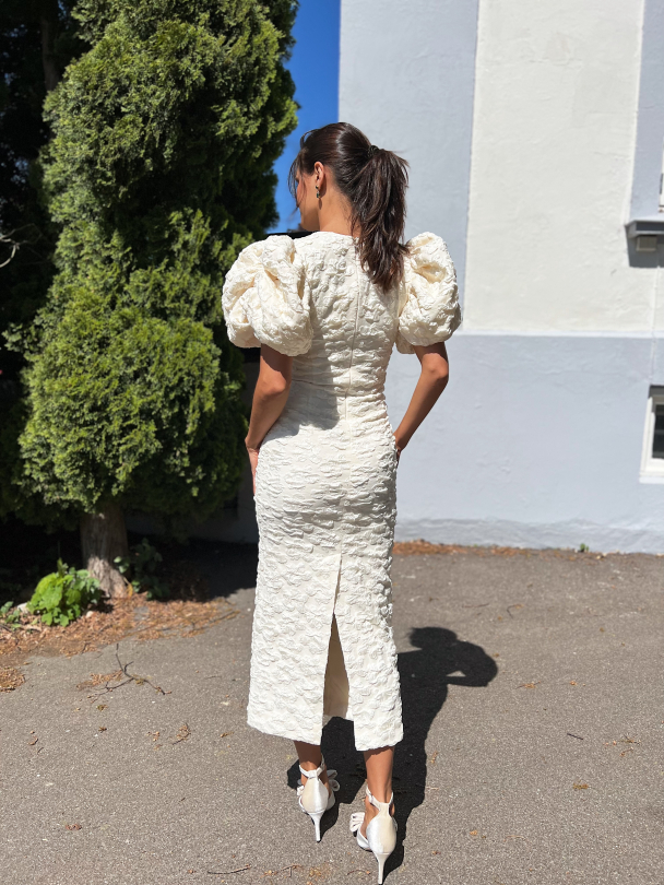 Jacquard midi puffy dress - Egret - Image 3