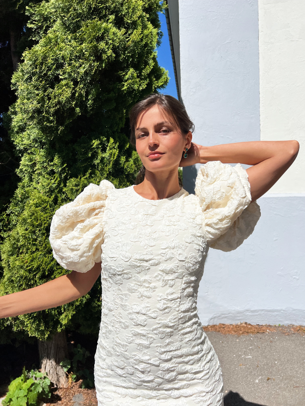 Jacquard midi puffy dress - Egret - Image 5