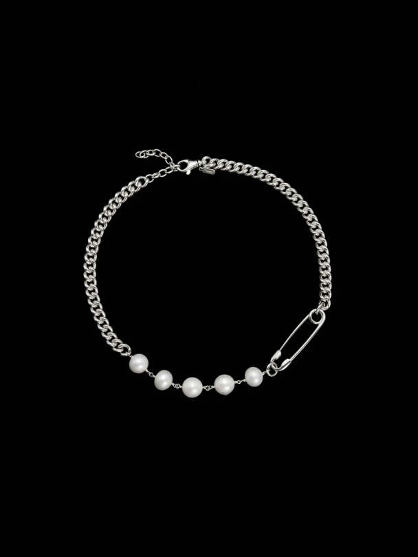 Rebel Necklace - Silver - Freshwater Pearl - Image 1