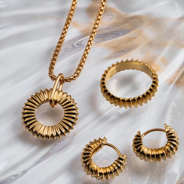 ORELIA Ridged Ring  - Image 2