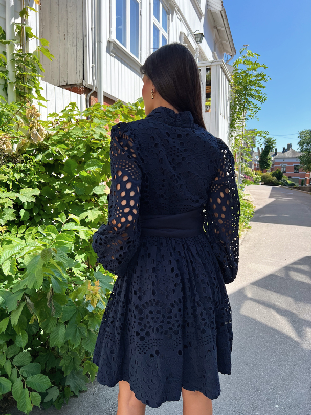 Bow Wow Dress - Navy - Image 4