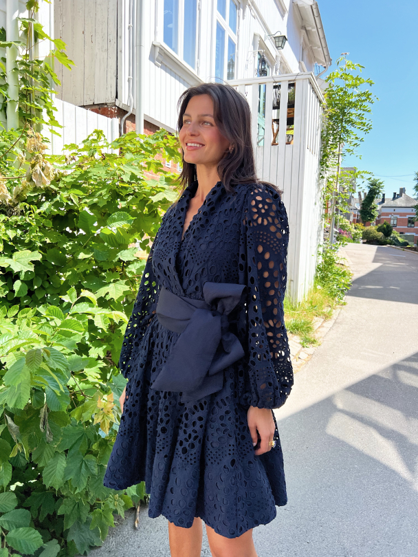 Bow Wow Dress - Navy - Image 6