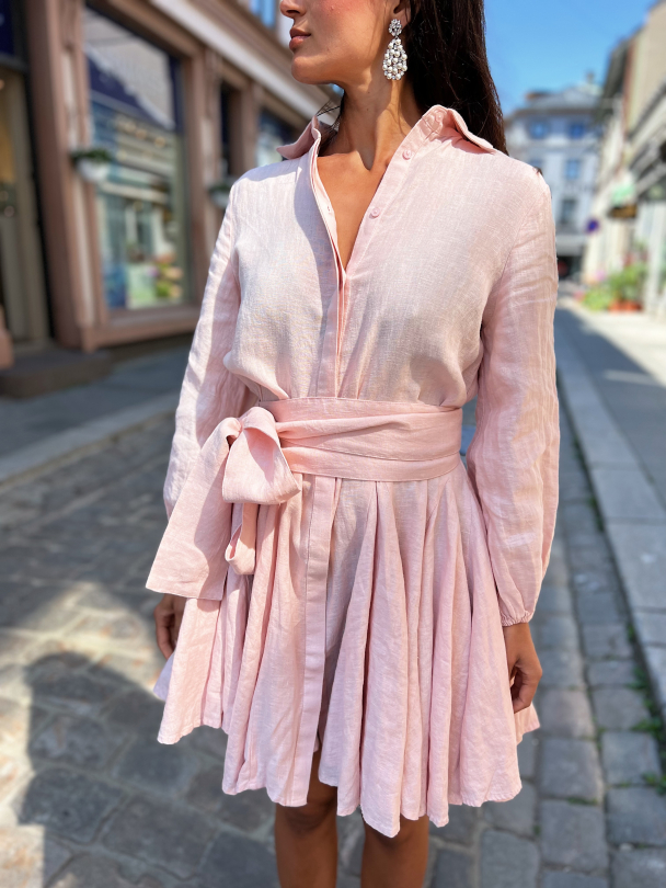 Bon Weekend Dress - Lyserosa  - Image 1