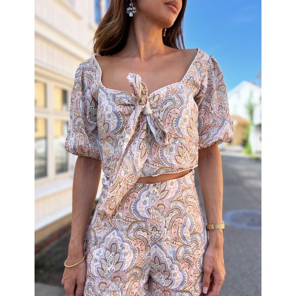 Elsa Puff Sleeve Tie Front Crop Top - Ornamenta L Floral