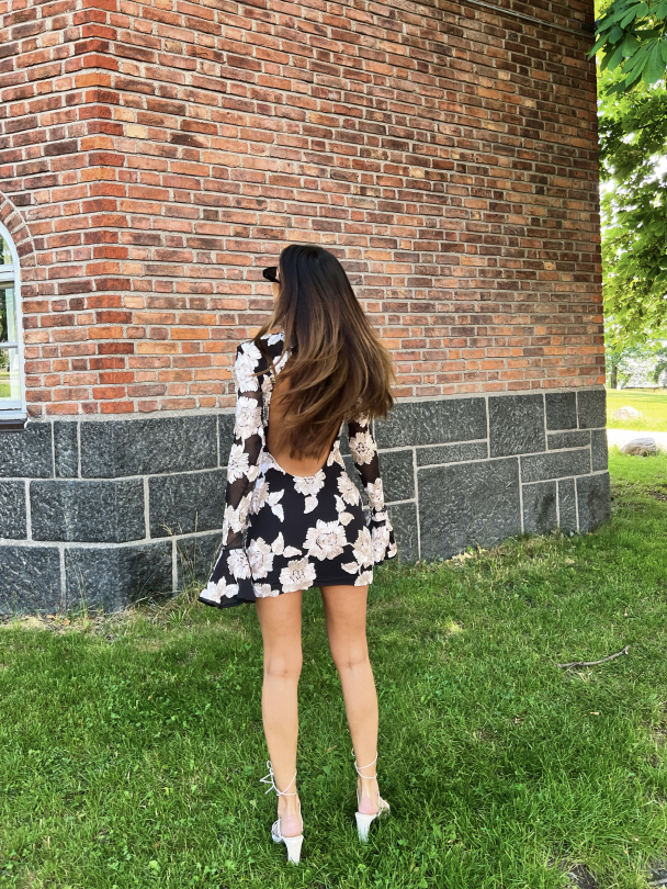Flower Mesh Mini Dress - Oyester Mushroom comb - Image 11