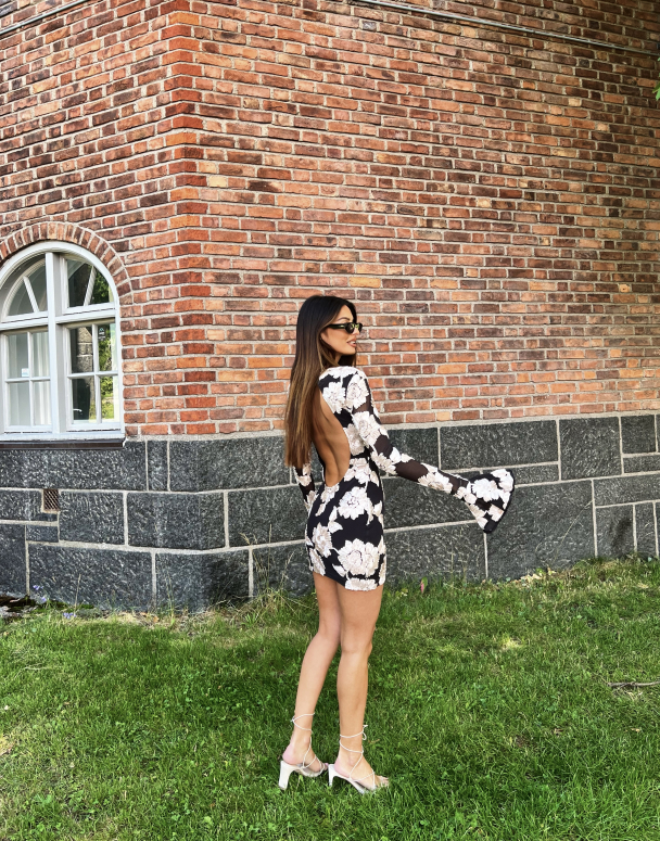 Flower Mesh Mini Dress - Oyester Mushroom comb - Image 14