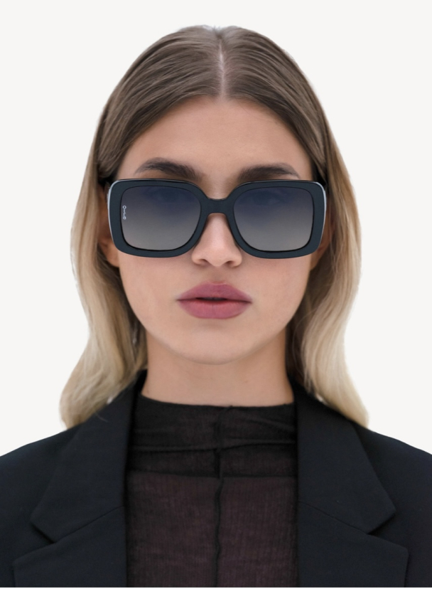 Coco - Black Smocke - Image 3