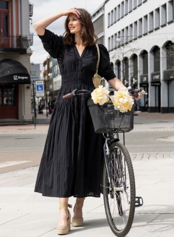Fabienne Dress - Black - Image 4