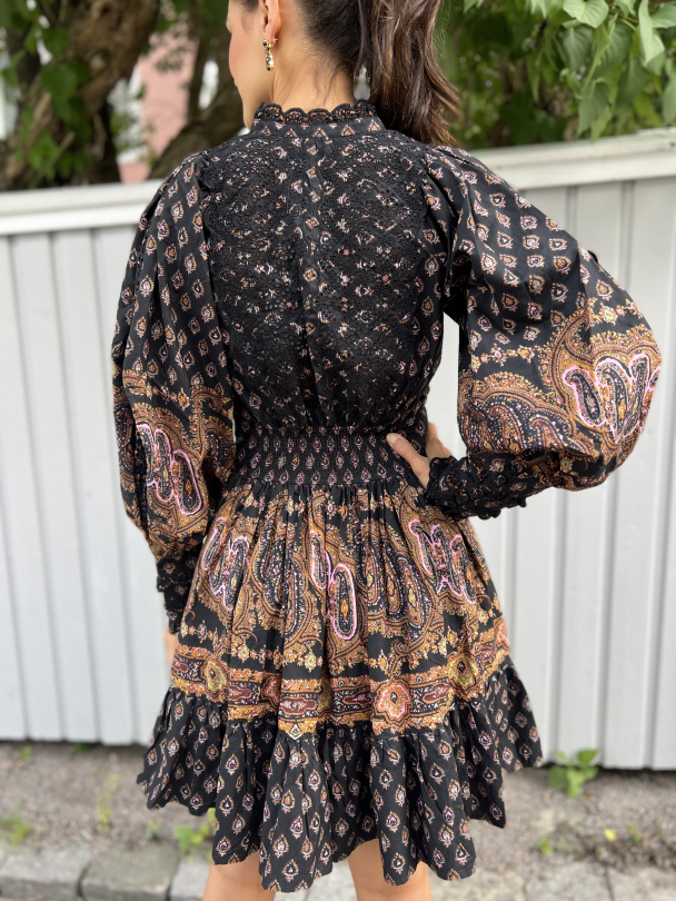 Décorated Poplin Mini Dress -Paisley - Image 4