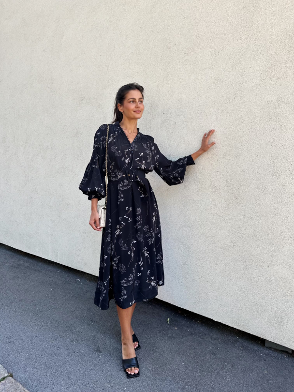 Satin Midi Dress - Straws - Image 3