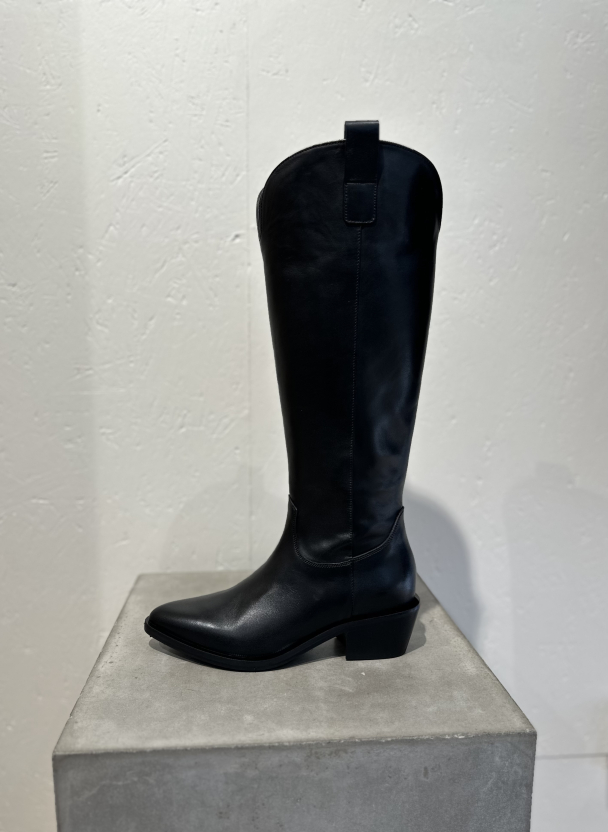 LAURA BELLARIVA HEELED BOOTS - Image 2