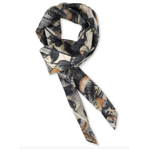 Inette Big Scarf | Inette Big Scarf fra GUSTAV