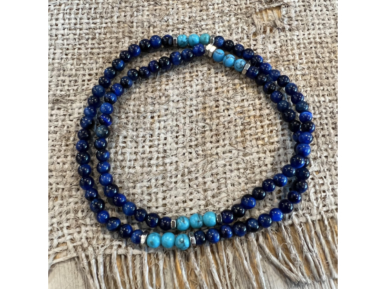 SARA - Perlearmbånd m. blå natursteiner på strikk
