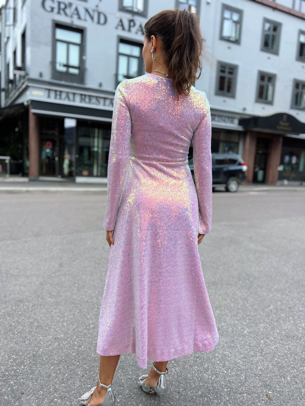 Sequins Midi Dress - Soft Pink  - Image 9