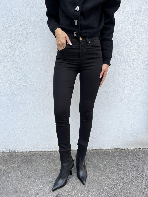 Celia - Lea Soft Black  - Image 1