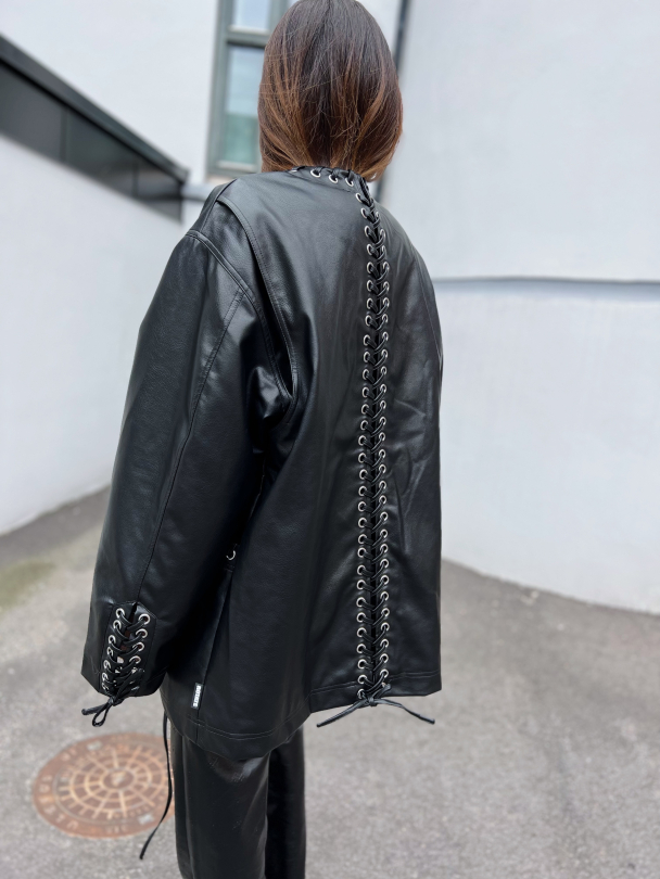 Texture Oversized Jacket - Black  - Image 8