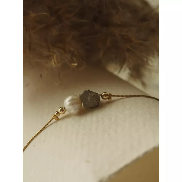 Dainty Pearl Rock Twist Bracelet