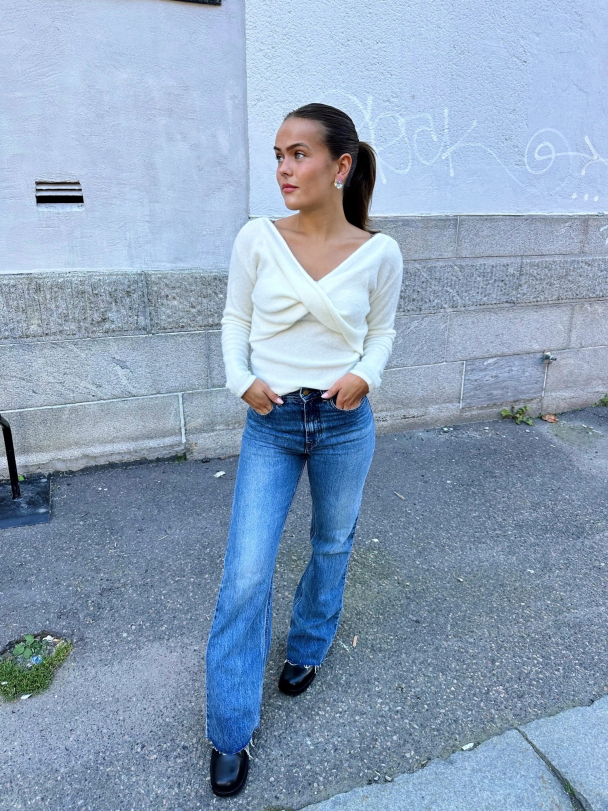 Alpha 2in1 Off Shoulder - Ivory - Image 9
