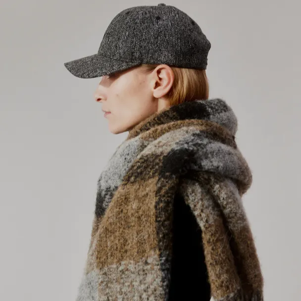 DAY Wool Check Scarf - Image 1