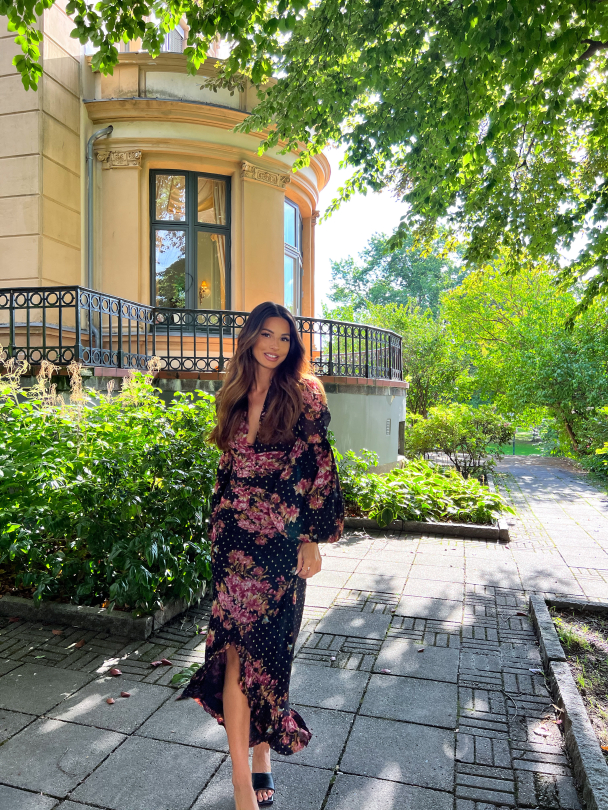 Golden Georgette Skirt - Autumn Bouquet - Image 9