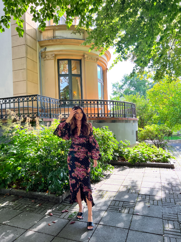 Golden Georgette Skirt - Autumn Bouquet - Image 10