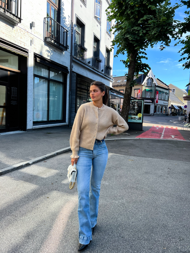 Cuddie Knit Cardigan - Nomad - Image 4