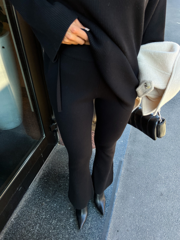 Karo Flared Knit Pants - Black - Image 1