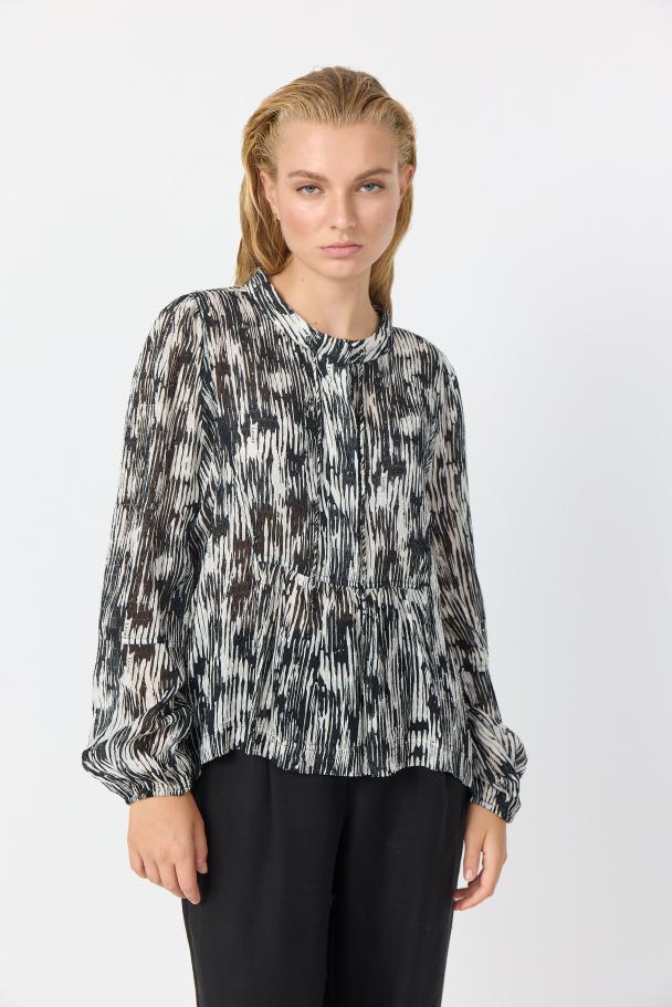 LEVETÉ ROOM Dana Blouse - Image 1