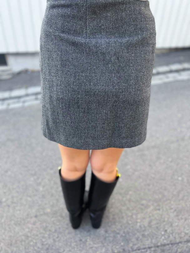 Summer Short Wool Mix Skirt - Grey Melange - Image 4