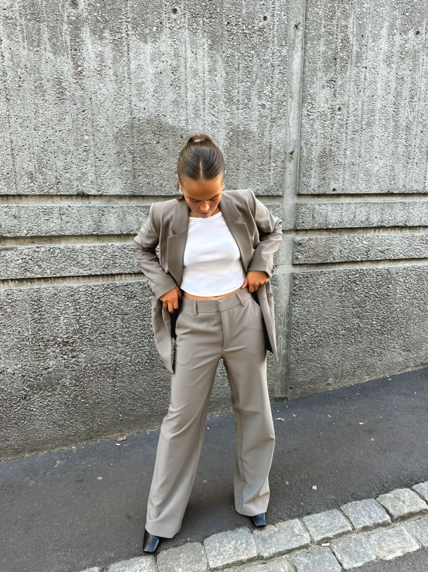 Joelle Pants - Earth - Image 2