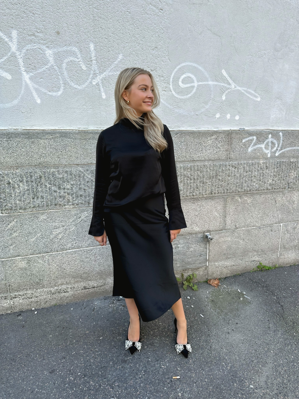 Lena midi skirt - Black - Image 5