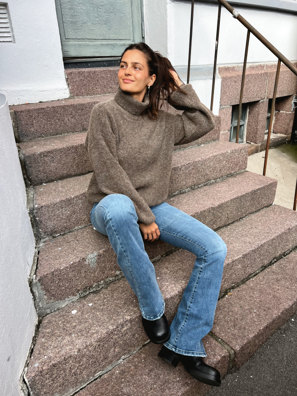Alpha Rollneck - Dark Sand Melange - Image 5