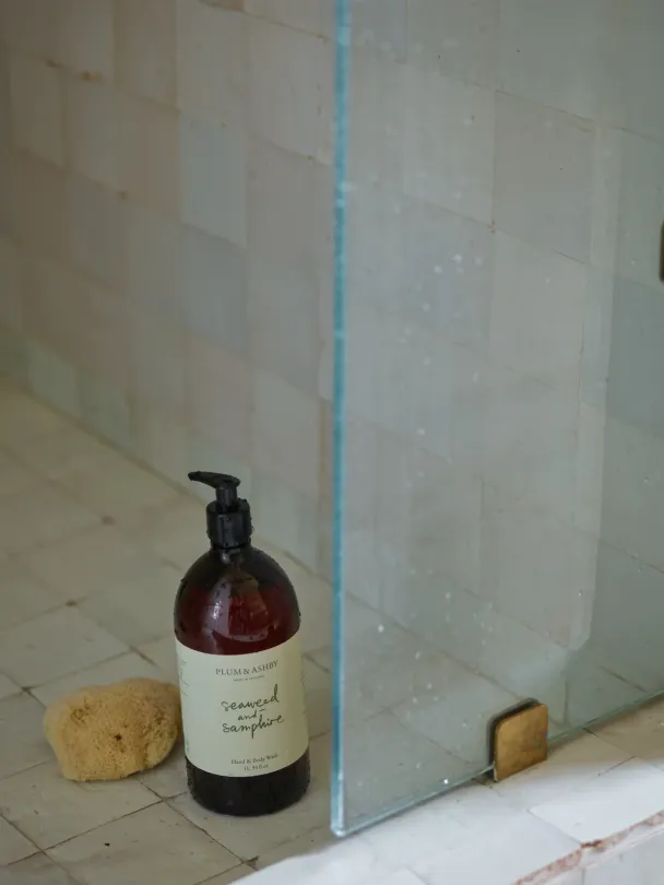 PLUM & ASHBY 1 Litre Wash - Image 2