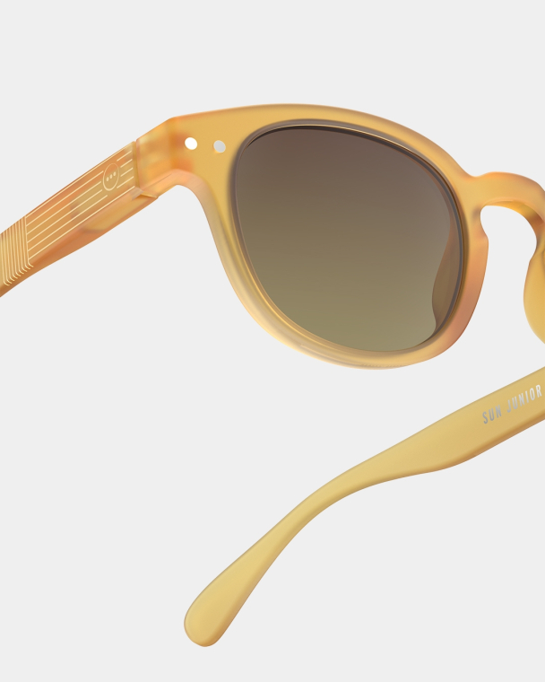 IZIPIZI | Solbrille Junior #C - Golden Glow (5-10 år) - Image 4