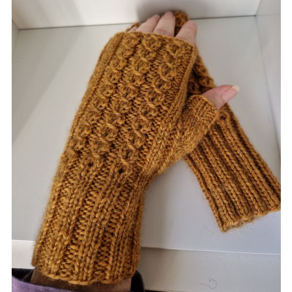 PULSVANTER av Merino Yak