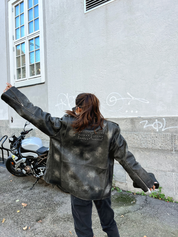 Rivana Jakke - Faded Black  - Image 10