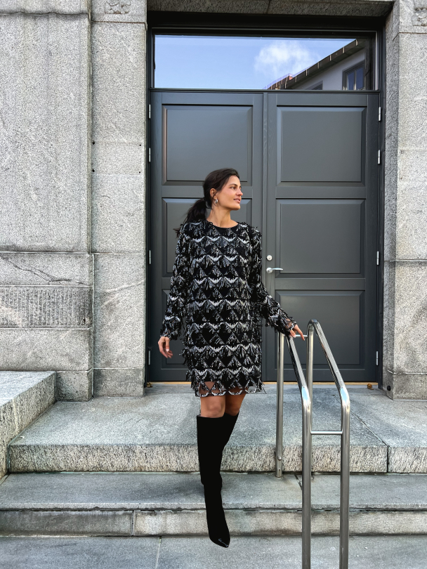 Yasna Short Dress - Black  - Image 5