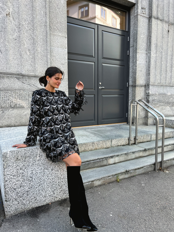 Yasna Short Dress - Black  - Image 7