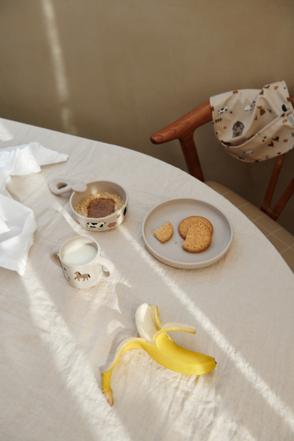 LIEWOOD - VIVI SPISESETT SILIKON FARM/SANDY - Image 3