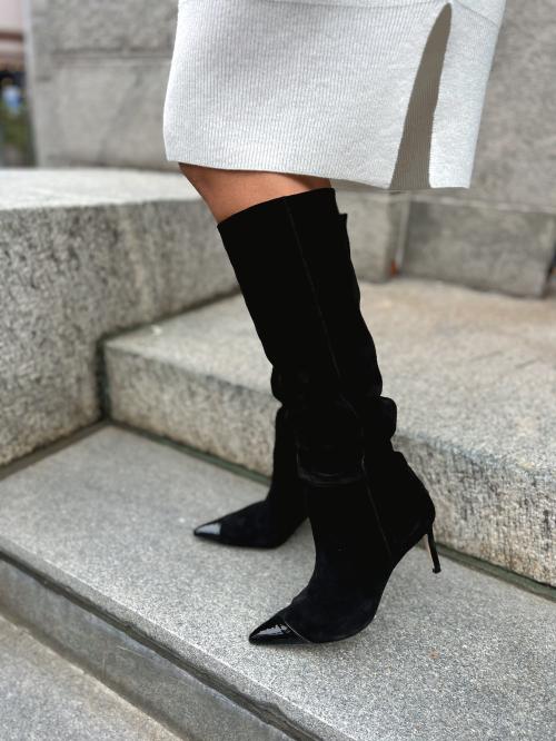 Alia Suede Boots - Black