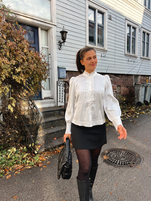 Frilla Top - Star White  - Image 8