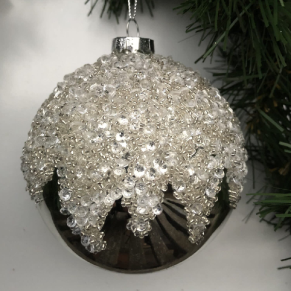 Julekule sølv/hvite perler