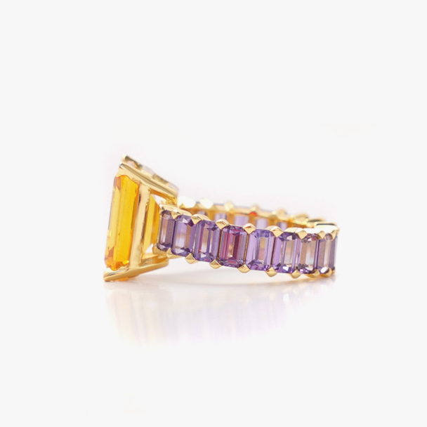 Ultra Ring Yellow Gold  - Image 2