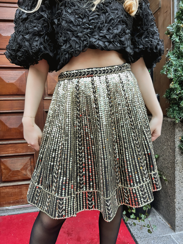 Short Sequin Skirt - Black & Gold - Image 1