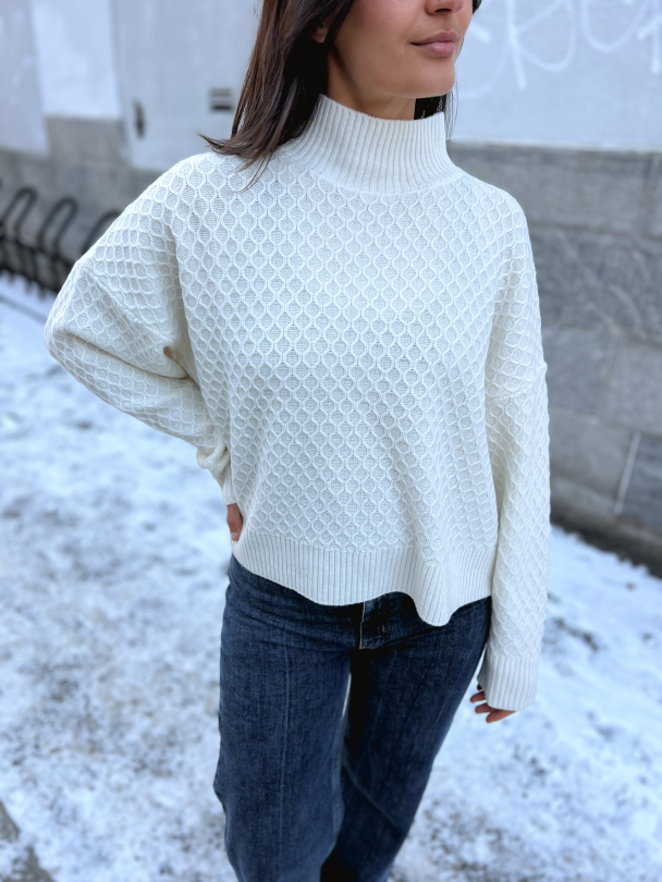 Oslo Knit - Off White - Image 1
