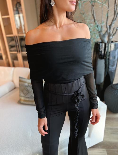 Cheer Off-Shoulder Top - Black 