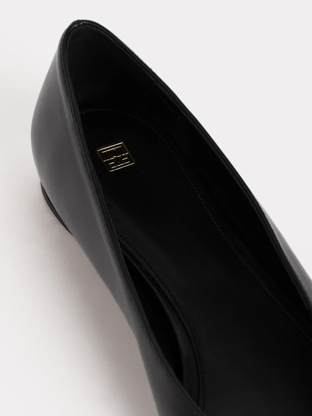 The Asymmetric Ballerina - Image 3