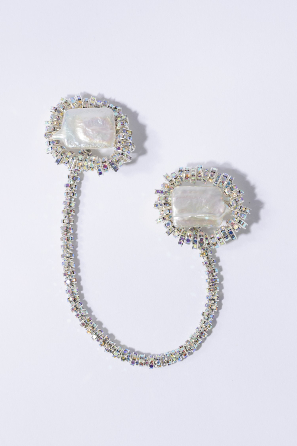 SILENCIO CHAINED BROOCH - Image 1